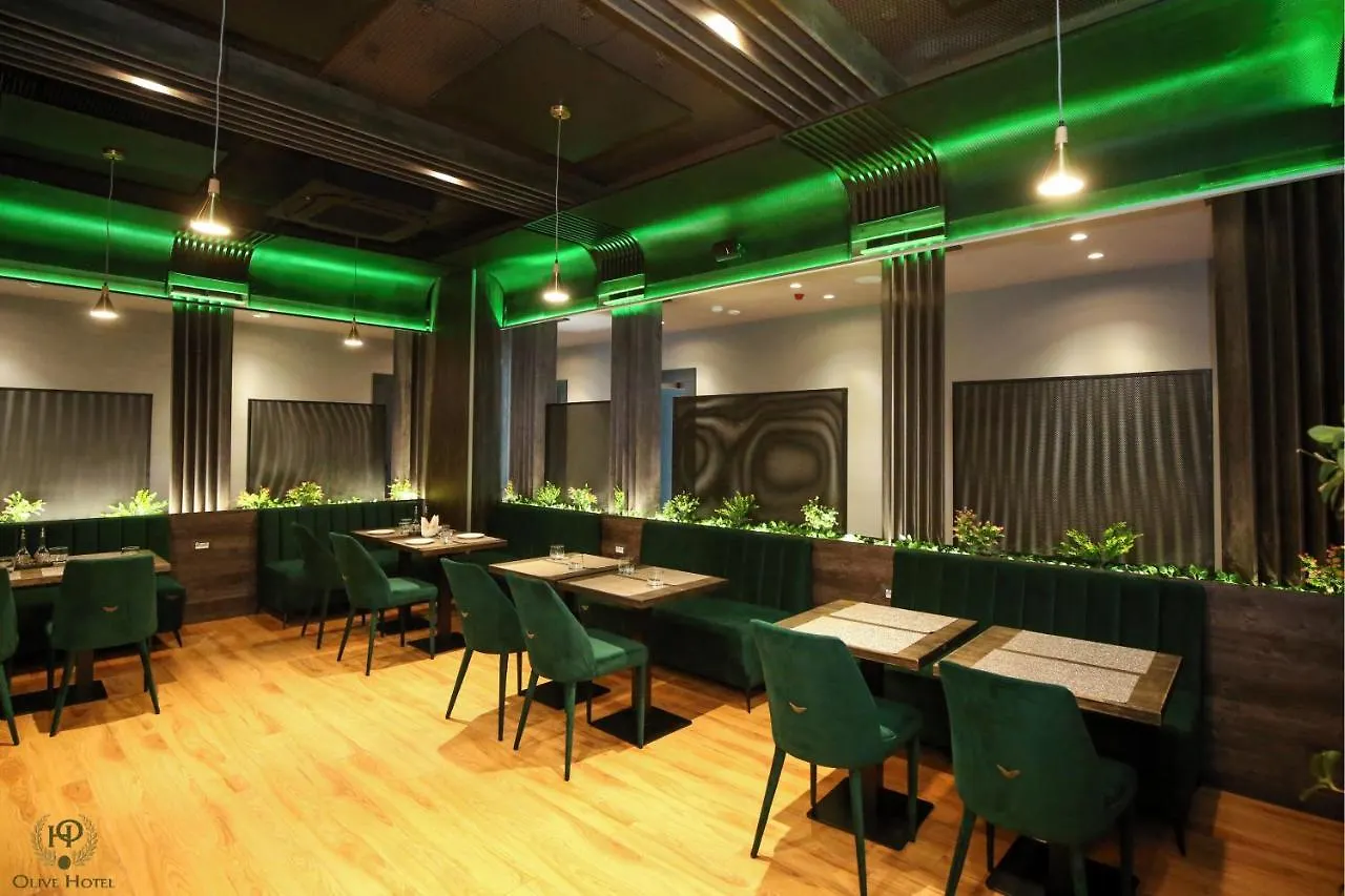 Hotel Olive Vlorë 4*,