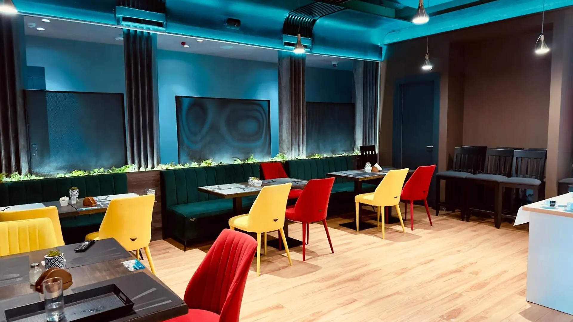 Hotel Olive Vlore 4*,